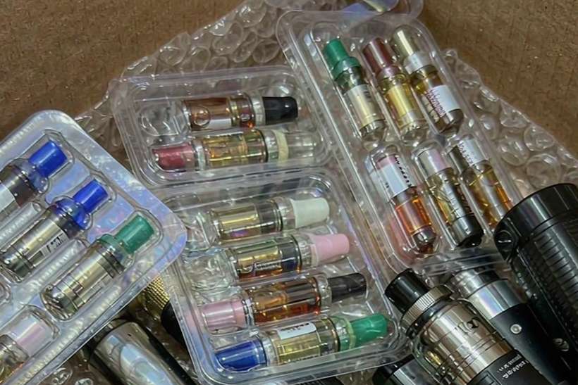 B2B Supply of Nicotine in Glasgow — small parcel