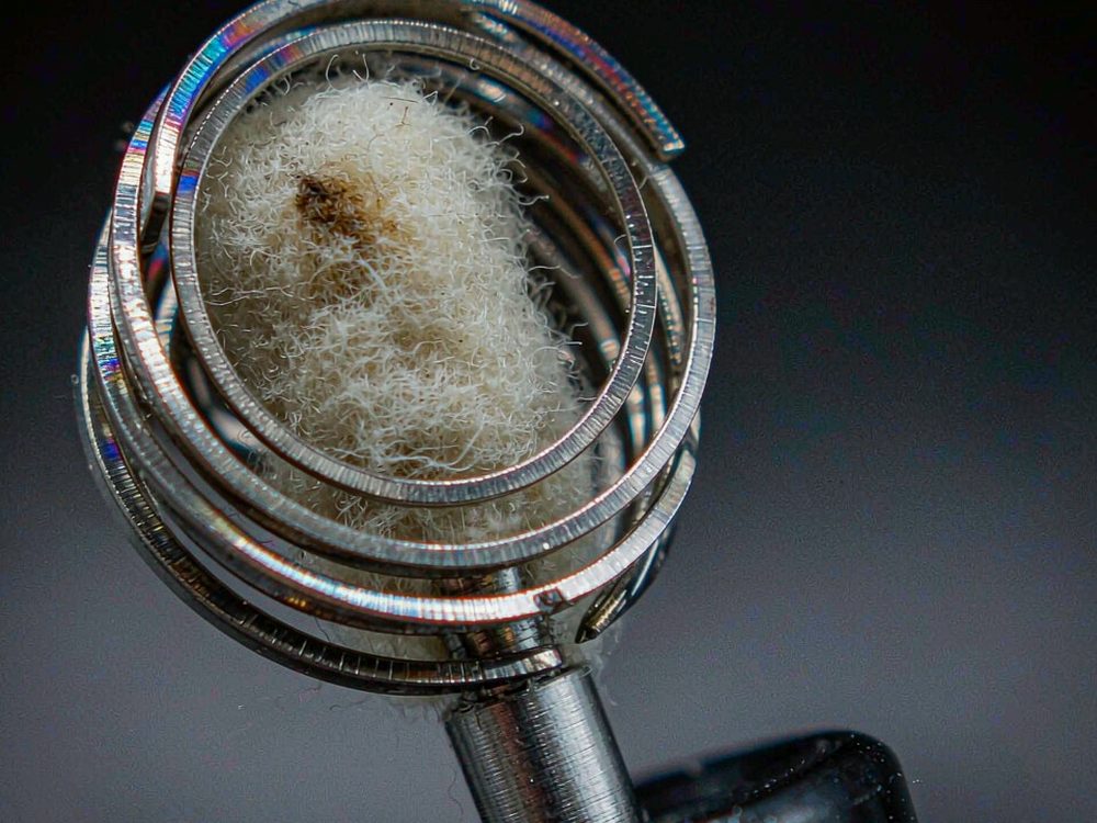 Buyer's Guide to Nicotine accessories — premium tier