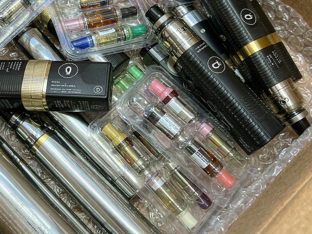 Buyer's Guide to Nicotine accessories — top rated