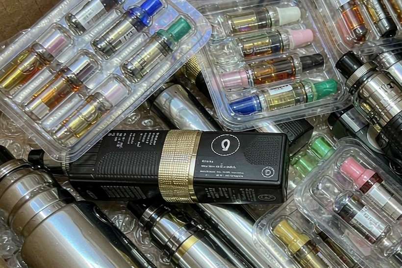 Buyer's Guide to Nicotine disposables — small parcel