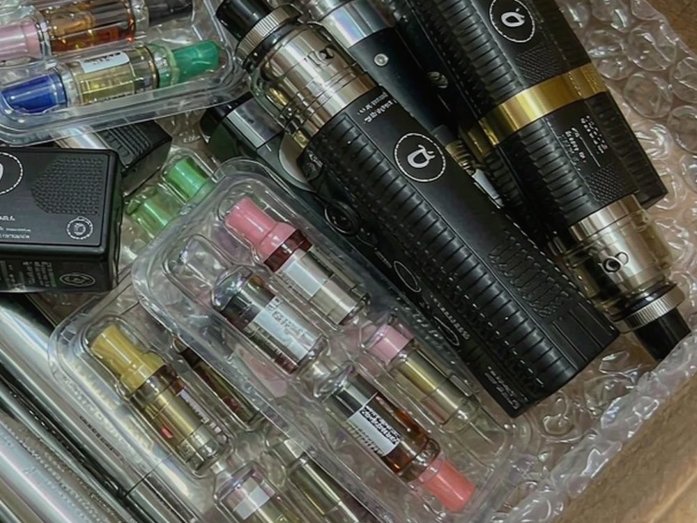 Buyer's Guide to Nicotine in Glasgow — bulk case