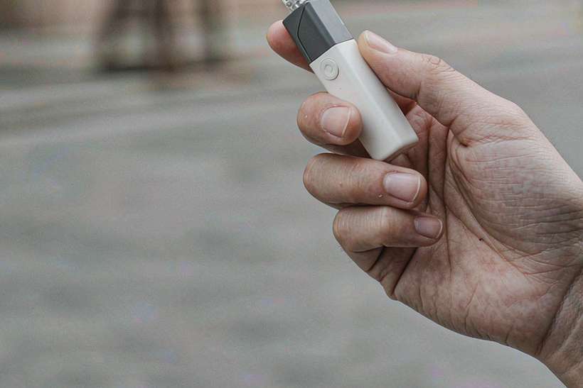 Comparison of Nicotine kits Suppliers — small parcel