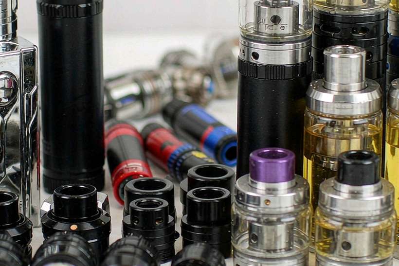 Comparison of Nicotine tanks Suppliers — Spring catalog