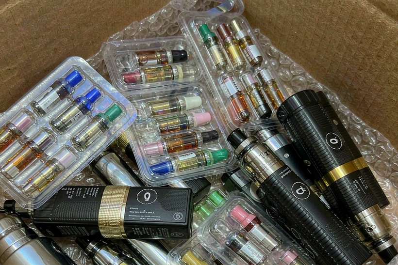 Glossary of Nicotine tanks — Autumn stock