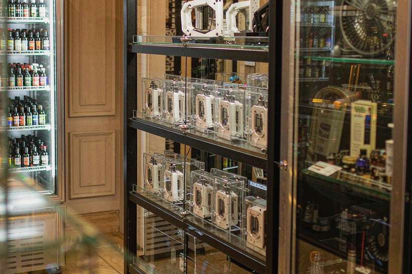 How to Store Nicotine hardware — small parcel