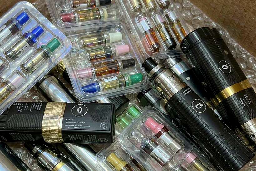 How to Store Nicotine tanks — Autumn stock