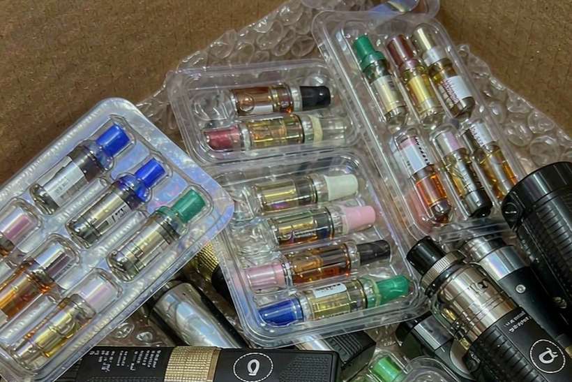 Launch Plan for Nicotine hardware — Spring catalog