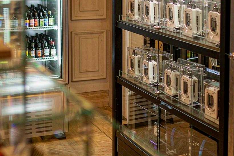 MOQ and Lead Time for Glasgow Nicotine — express air