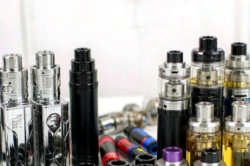 MOQ and Lead Time for Nicotine accessories — OEM available