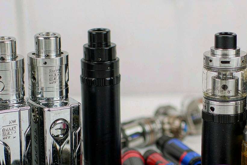 MOQ and Lead Time for Nicotine products in Glasgow — EU stock