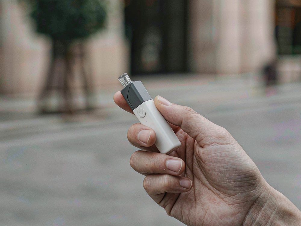 MOQ and Lead Time for Nicotine tanks — wholesale only