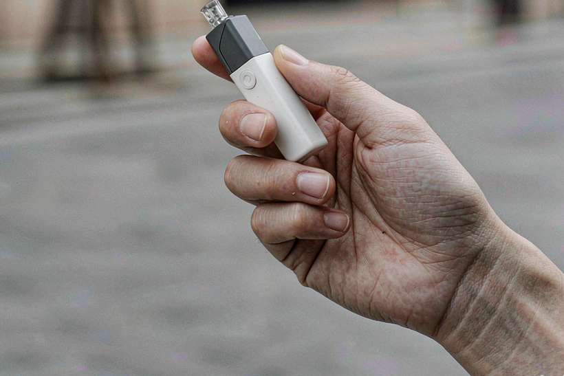 Regional Review of Nicotine kits — small parcel
