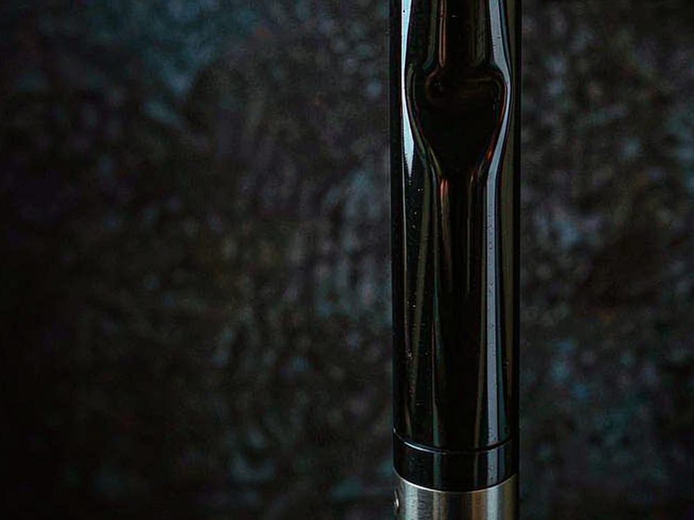 Shipping Guide for Glasgow Nicotine — premium tier