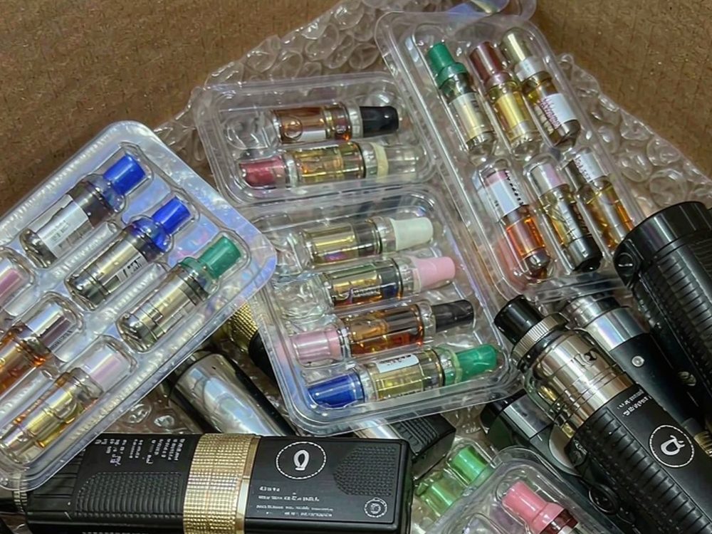 Trend Report on Nicotine accessories — premium tier