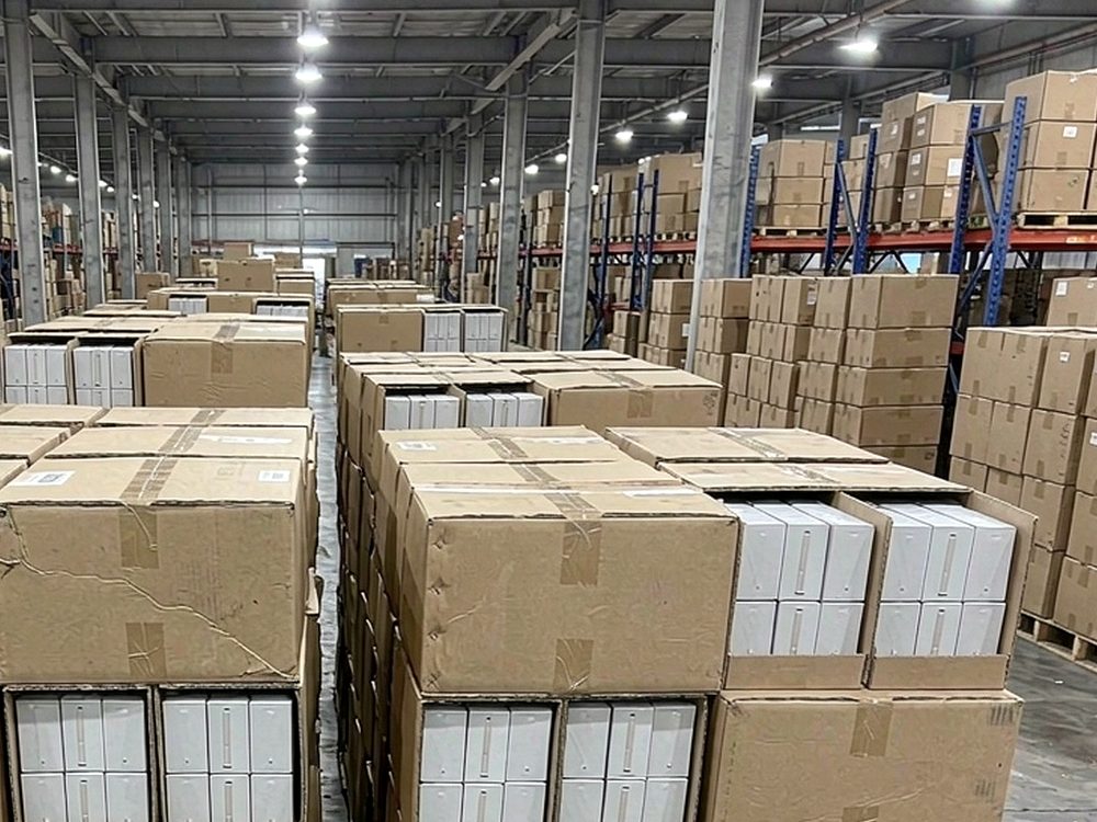 Warehouse Options for Glasgow Nicotine — budget tier