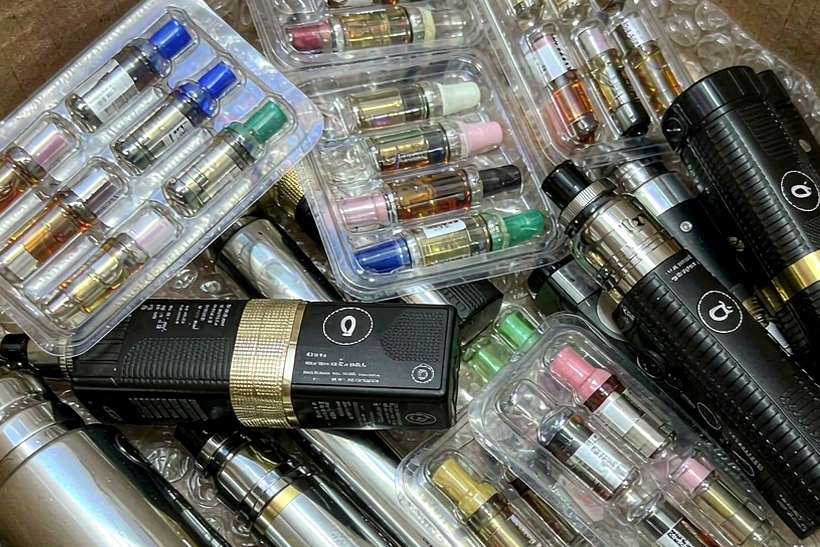 Warehouse Options for Nicotine hardware — Autumn stock