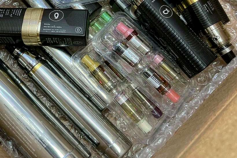 Warehouse Options for Nicotine mods — container load