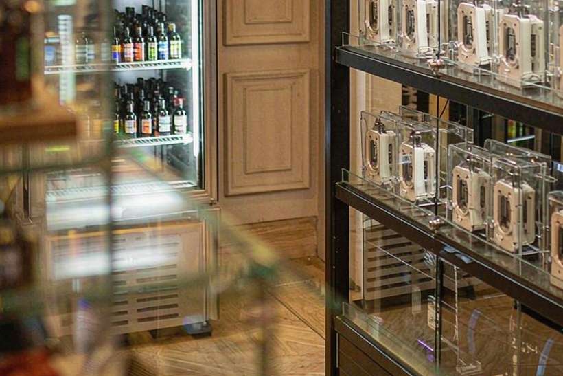 Warehouse Options for Nicotine products in Glasgow — small parcel