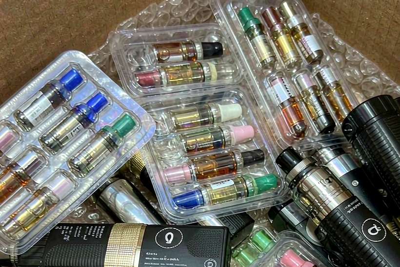 Wholesale Nicotine kits — bulk case
